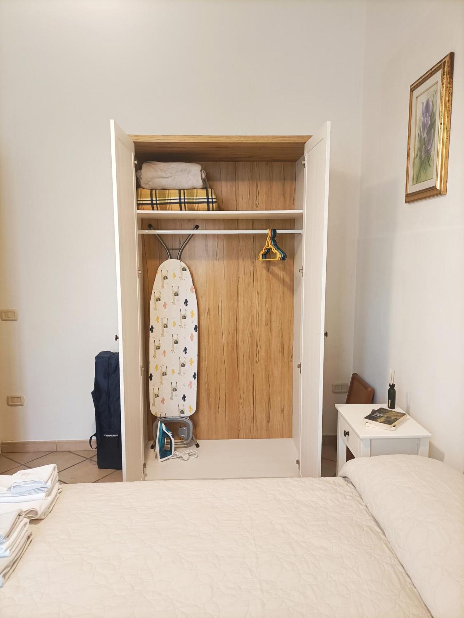 Bright Port View Apartment- Free Parking Cagliari Exterior foto