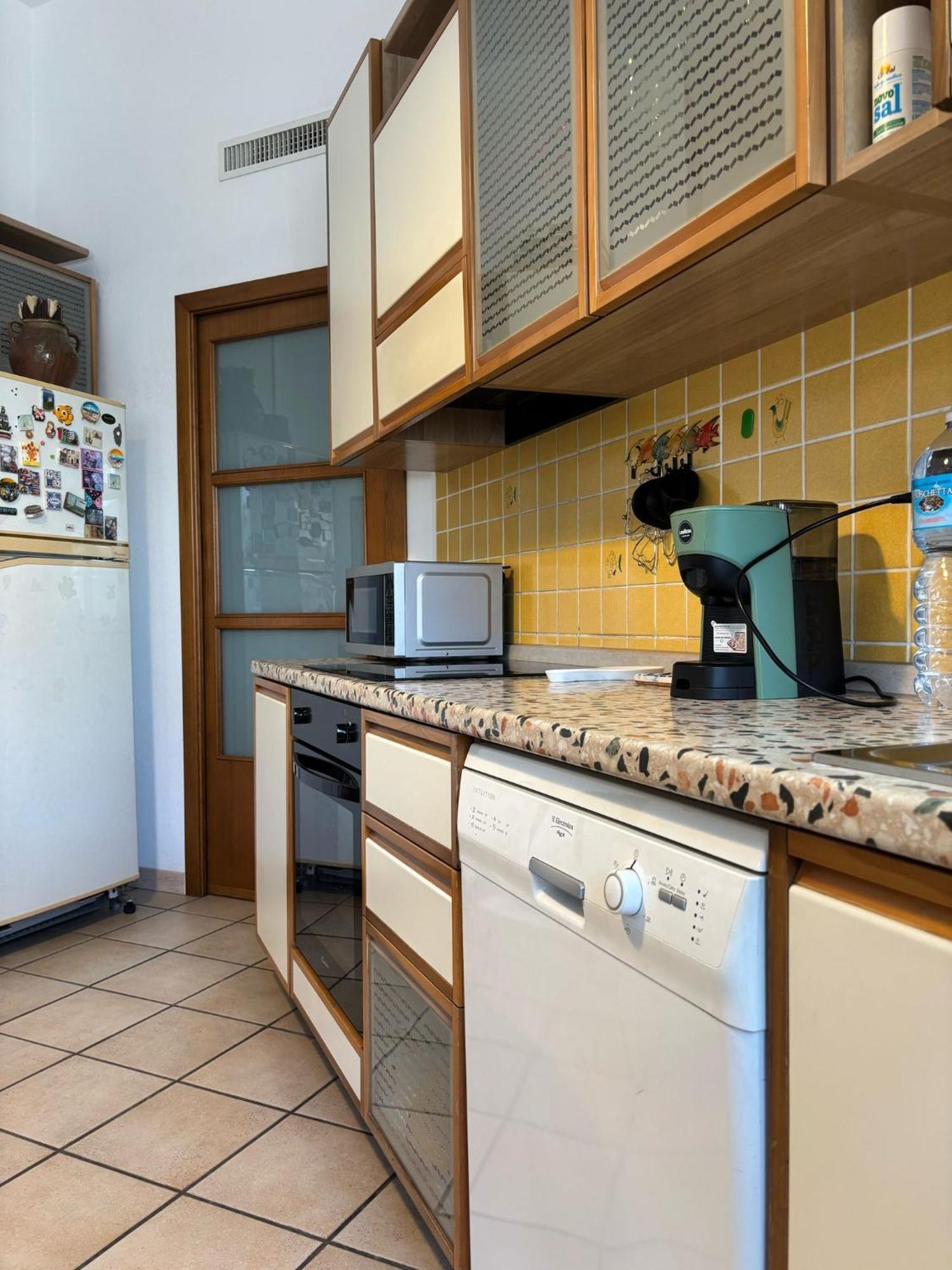 Bright Port View Apartment- Free Parking Cagliari Exterior foto